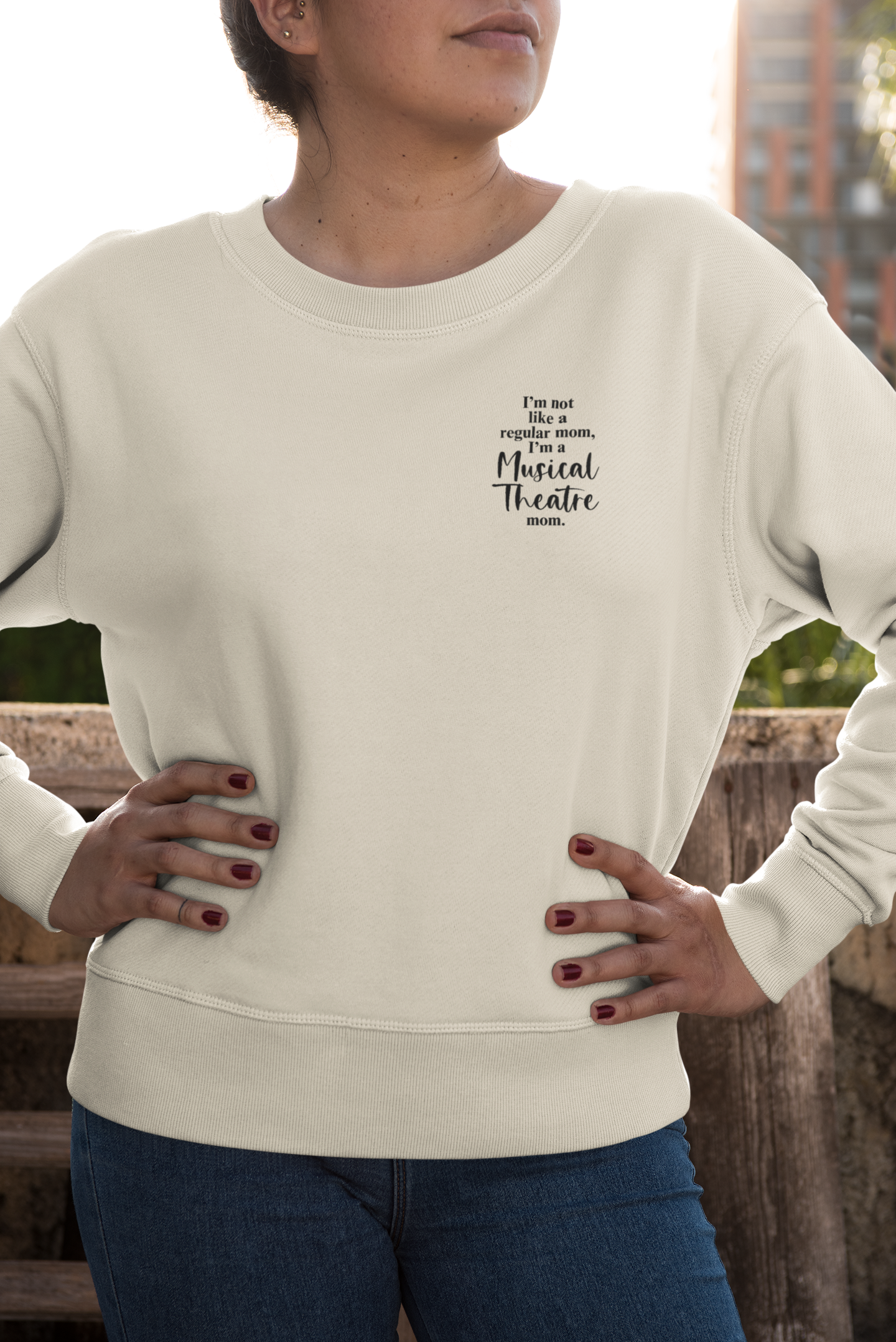 Musical Theatre MOM Unisex Heavy Blend™ Crewneck Sweatshirt